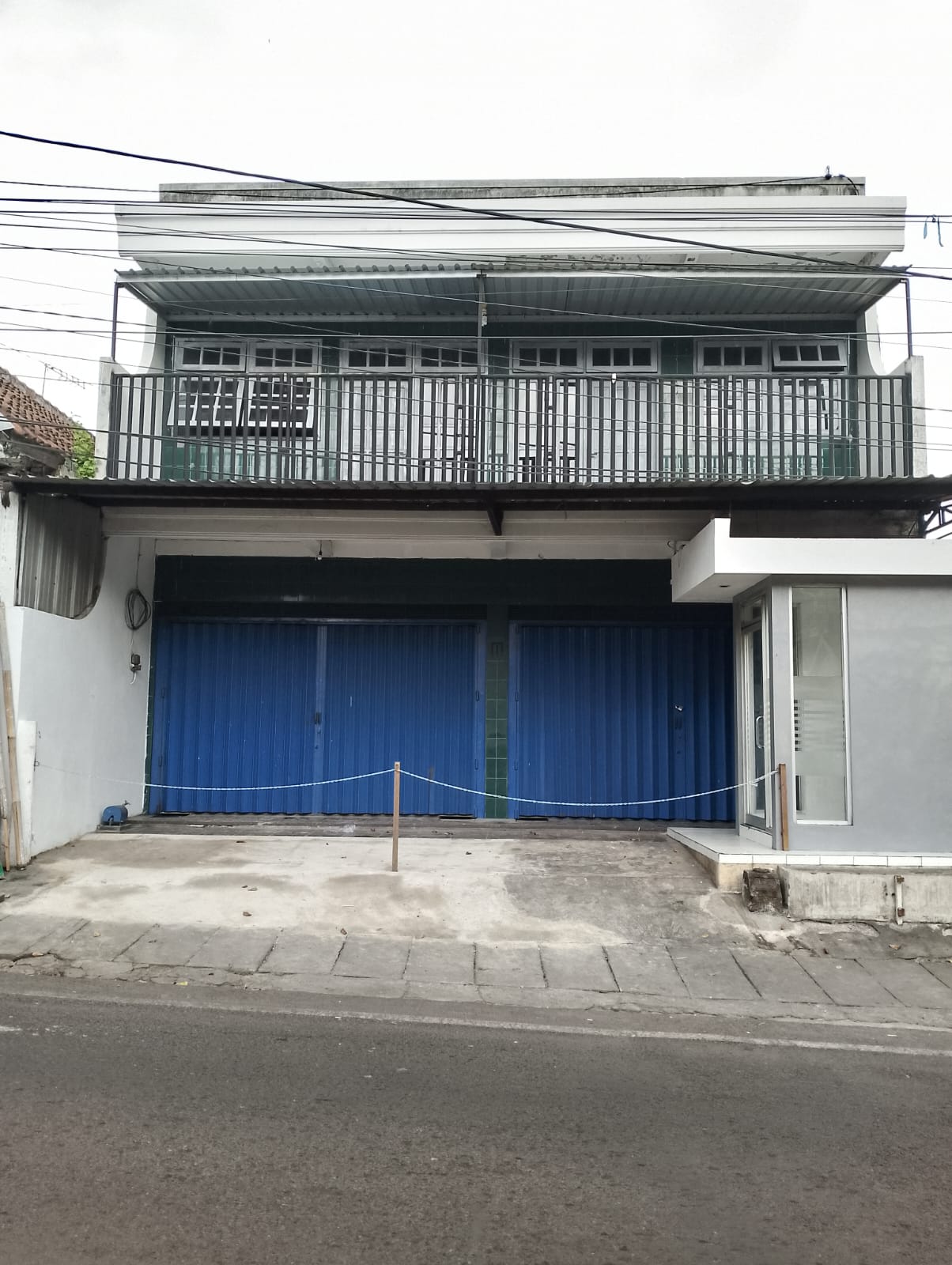 Ruko 2 Lantai - Tampak Depan